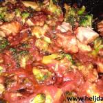 Špagete sa tunjevinom, brokoli, i sušeni paradajz