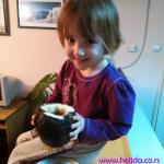 katja knežević, pije sirup od crne repe i meda