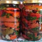 Pečene paprike u tegli, peci i gnječi