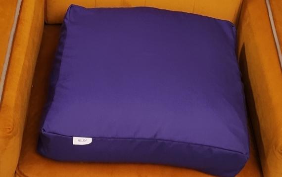 Dekorativni tabure, jastuk od heljde