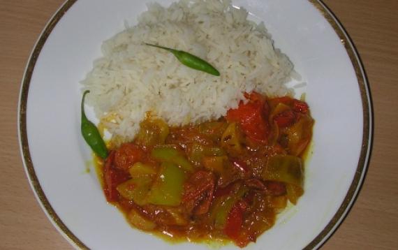 Makedonski kari (Rice & curry)